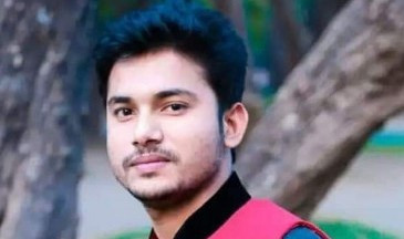 ‘ছেলের লাশ এনে দেন, শেষবারের মতো দেখতে চাই’